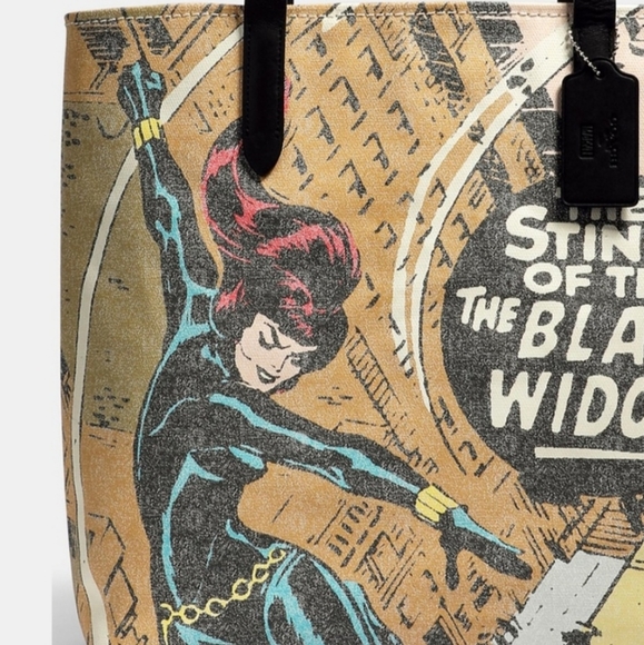 😻COACH😻 X MARVEL Black Widow Tote be first at cosplay! - Picture 2 of 12